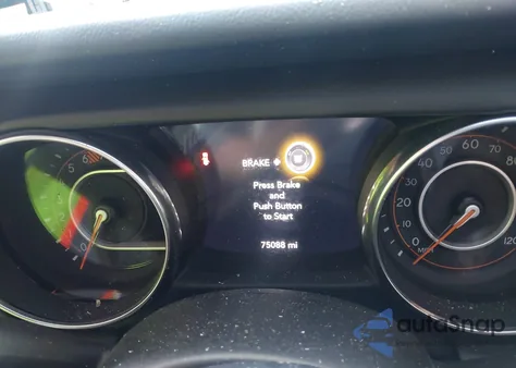 2019 Jeep Wrangler Unlimited Sahara 4X4 from USA, damaged, VIN 1C4HJXEN2KW546683